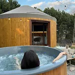 Jurta Jura Lesna * Przybyslawice (Miechow)