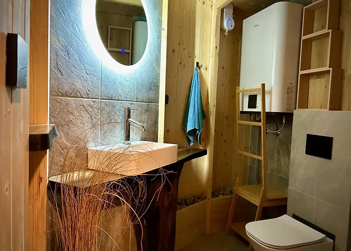 אוהל מפואר Jurta Jura Lesna Przybyslawice (Miechow)